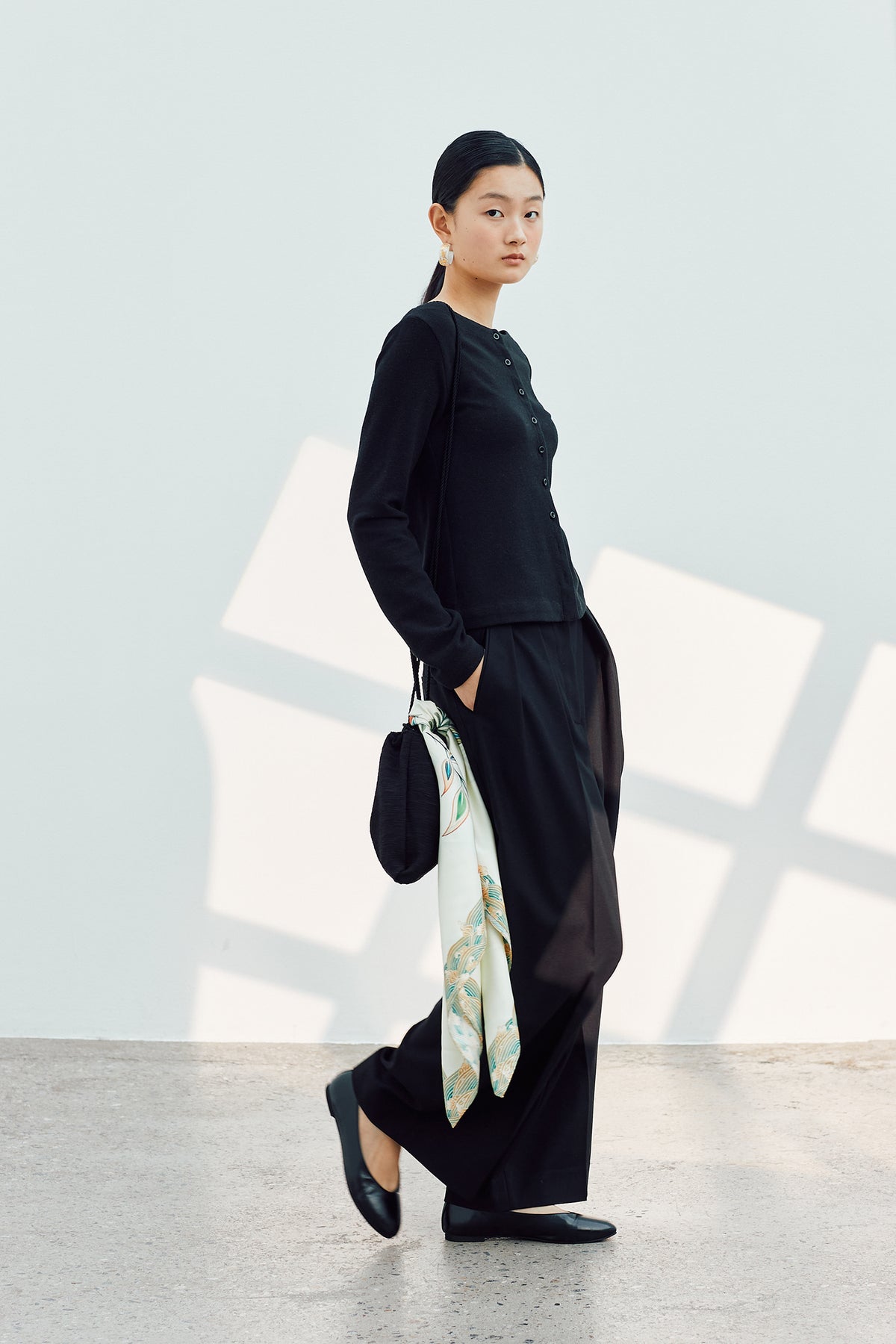ORIENTAL FLORAL SCARF