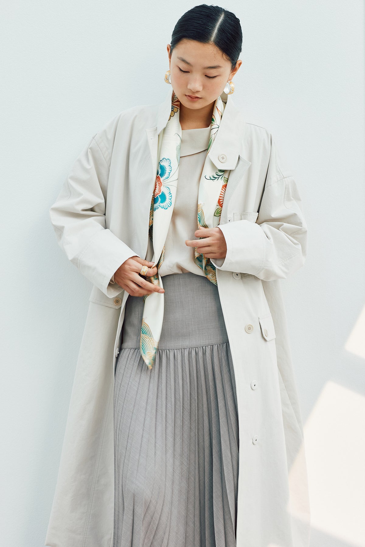 ORIENTAL FLORAL SCARF