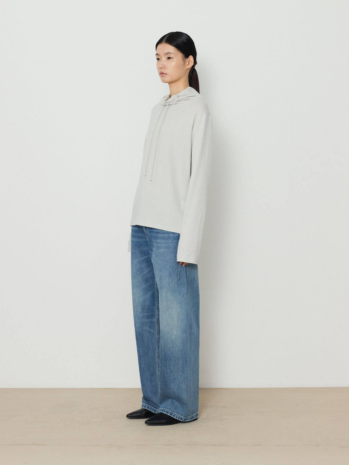 STRING HIGHNECK TOP [LIGHT GRAY] 2