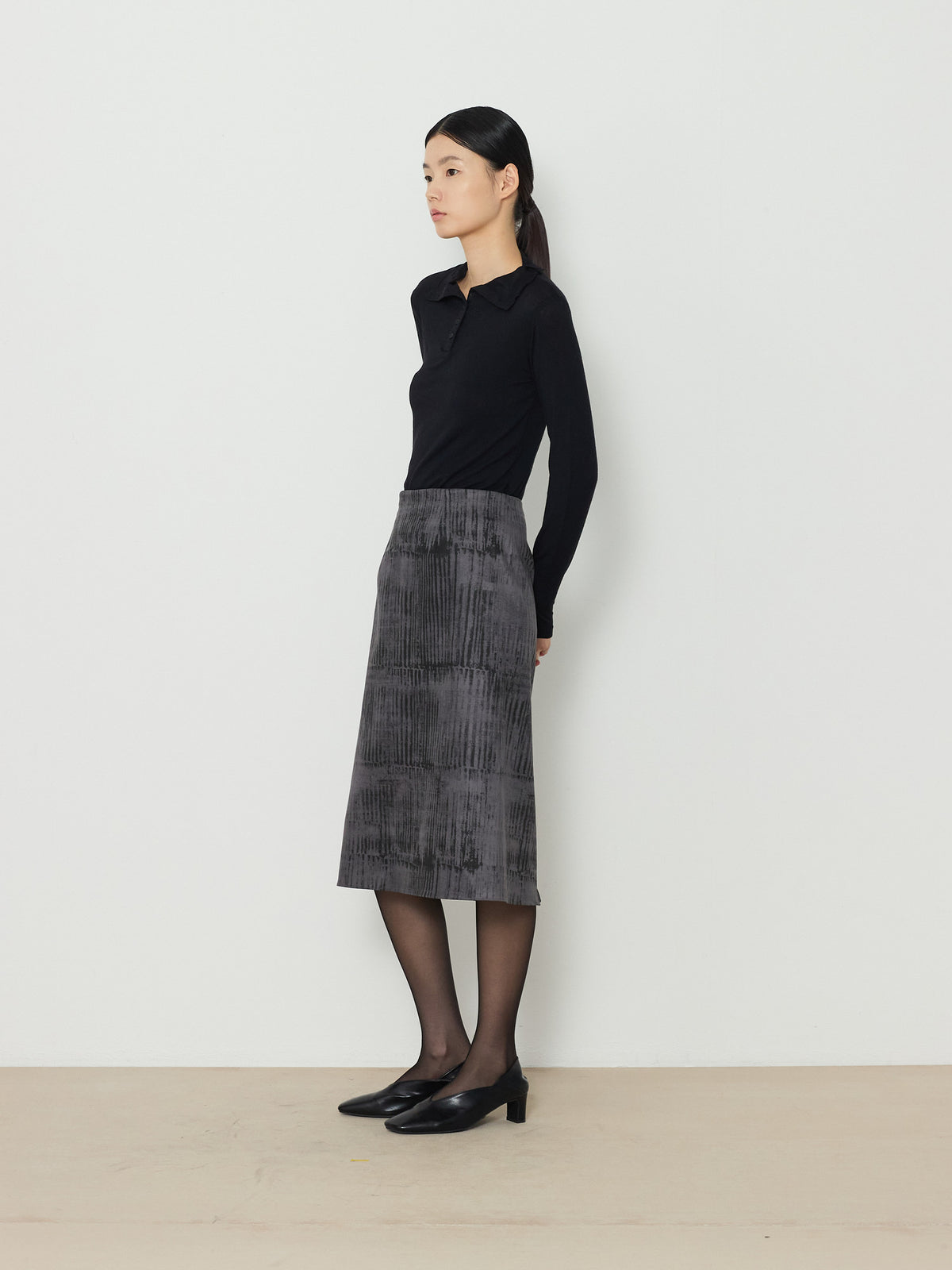 PRINTED SUEDE SKIRT [GRAY] 11