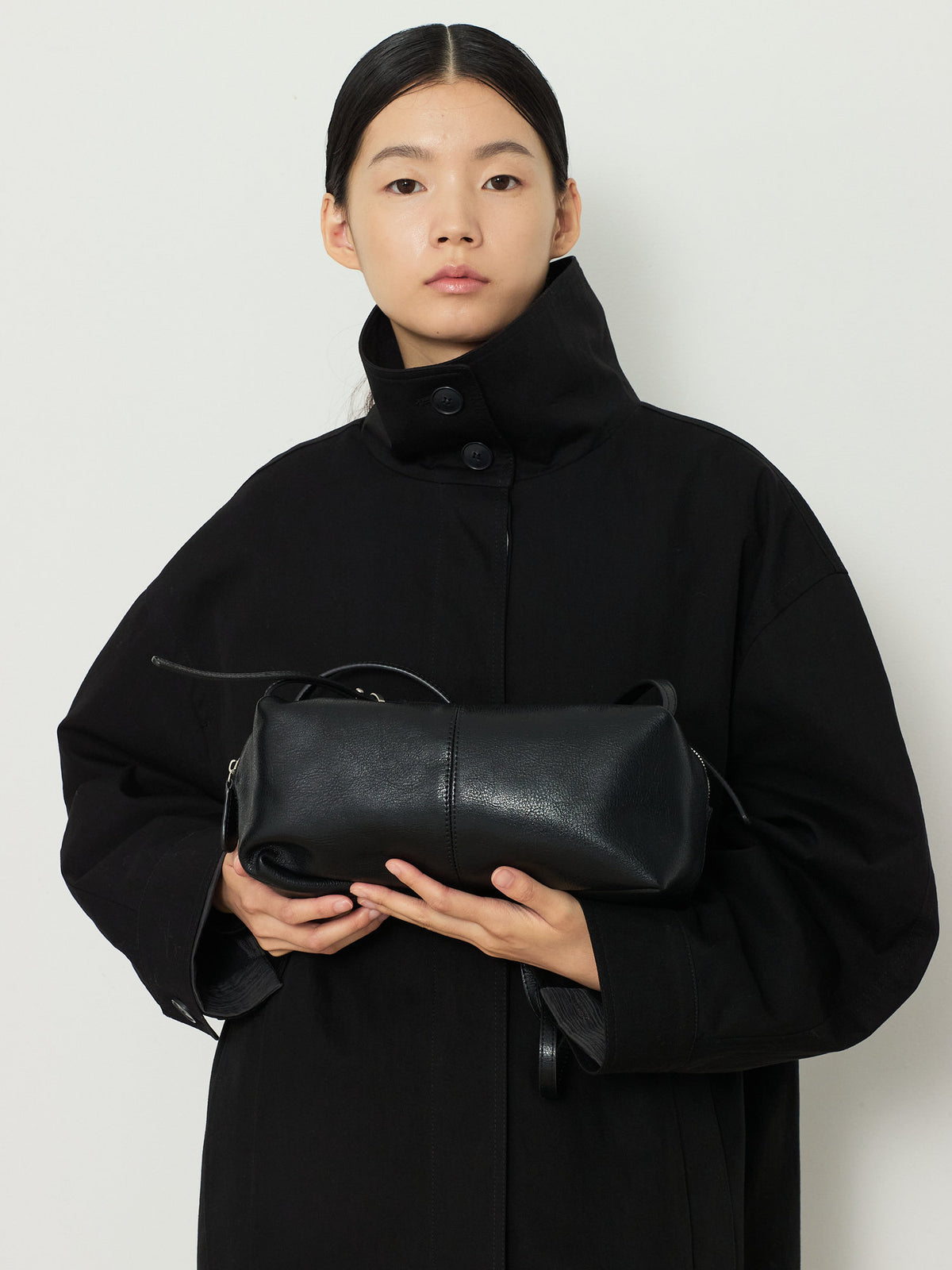 DOUBLE STRAP LEATHER BAG [BLACK] 1