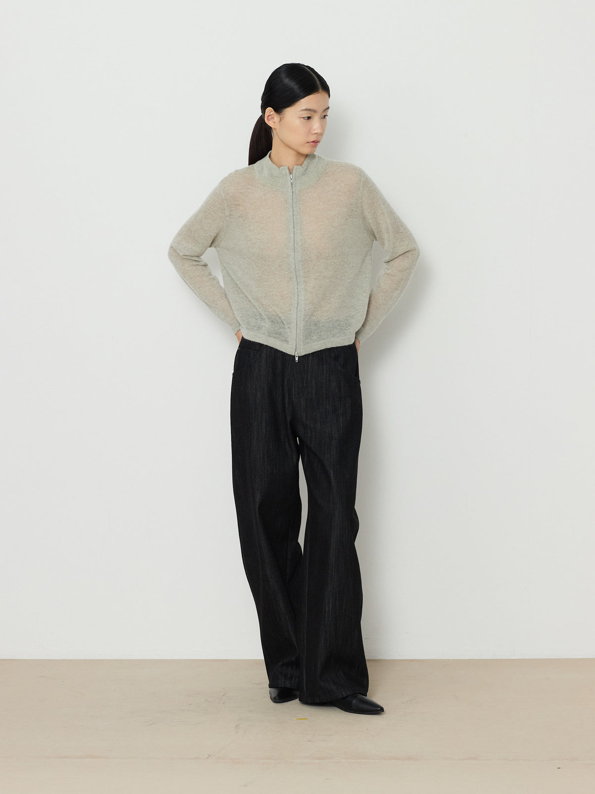 TWO-WAY ZIP-UP KNIT CARDIGAN [LIGHT KHAKI] 13