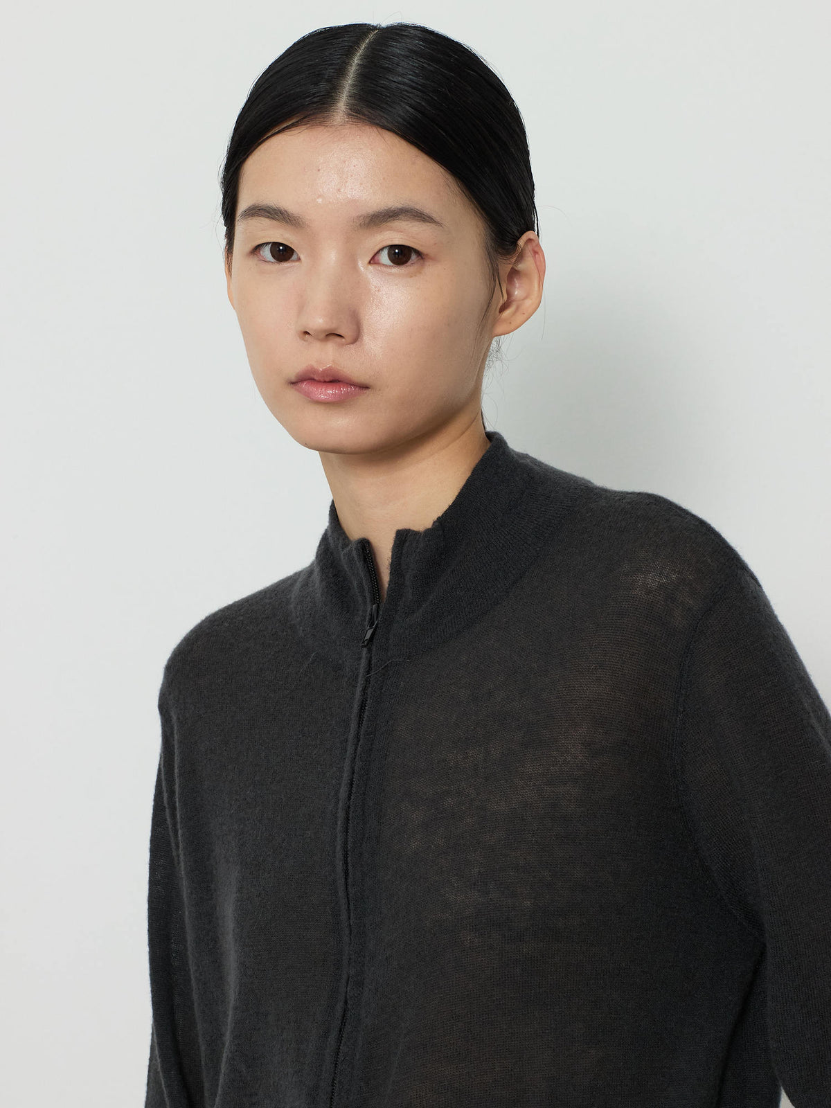 TWO-WAY ZIP-UP KNIT CARDIGAN [CHARCOAL] 6
