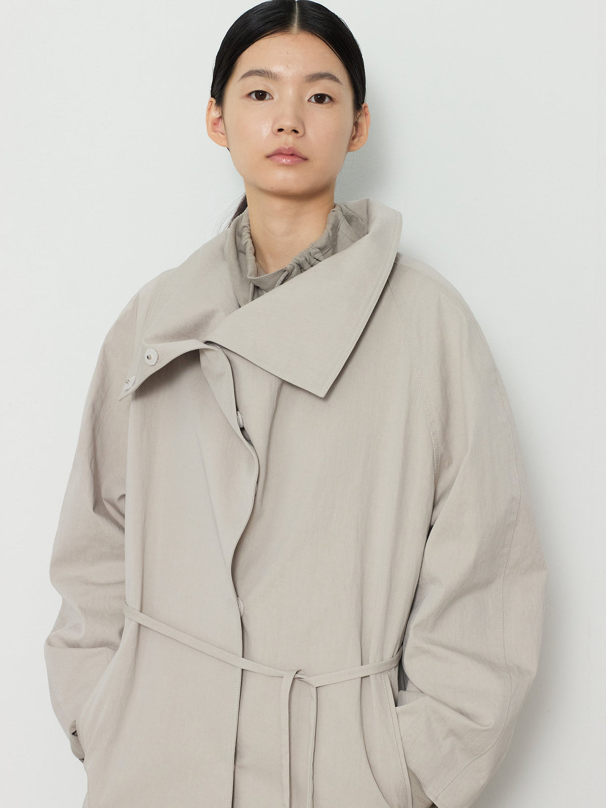 HIDDEN BUTTON LONG TRENCH COAT [LIGHT GRAY] 9