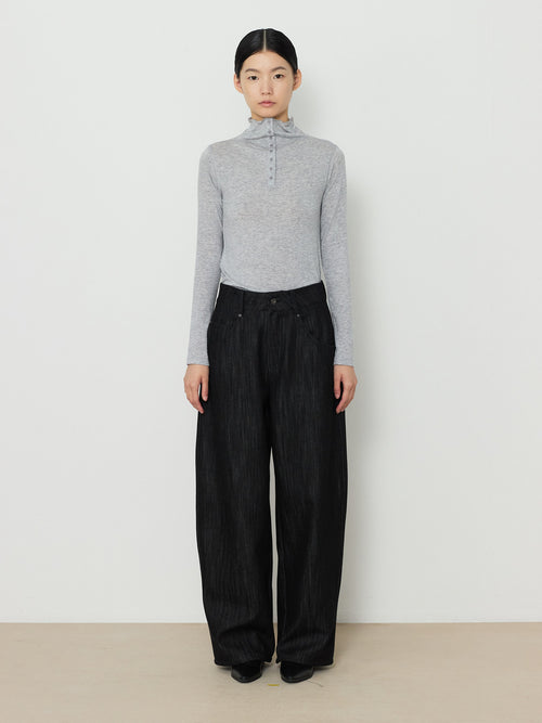 BUTTON TURTLENECK TOP [GRAY] 1