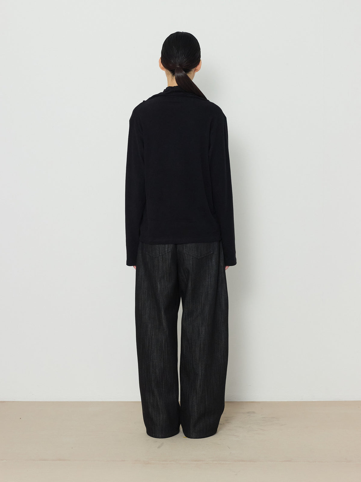 STRING HIGHNECK TOP [BLACK] 3