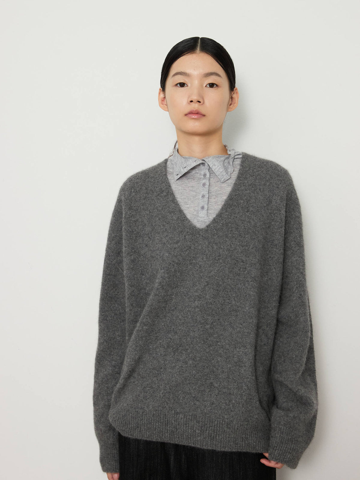BUTTON TURTLENECK TOP [GRAY] 15