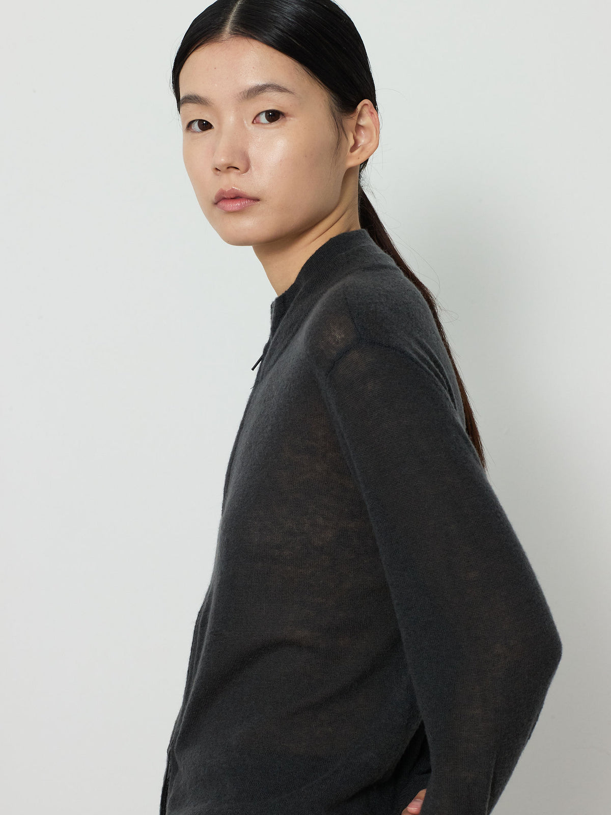 TWO-WAY ZIP-UP KNIT CARDIGAN [CHARCOAL] 8