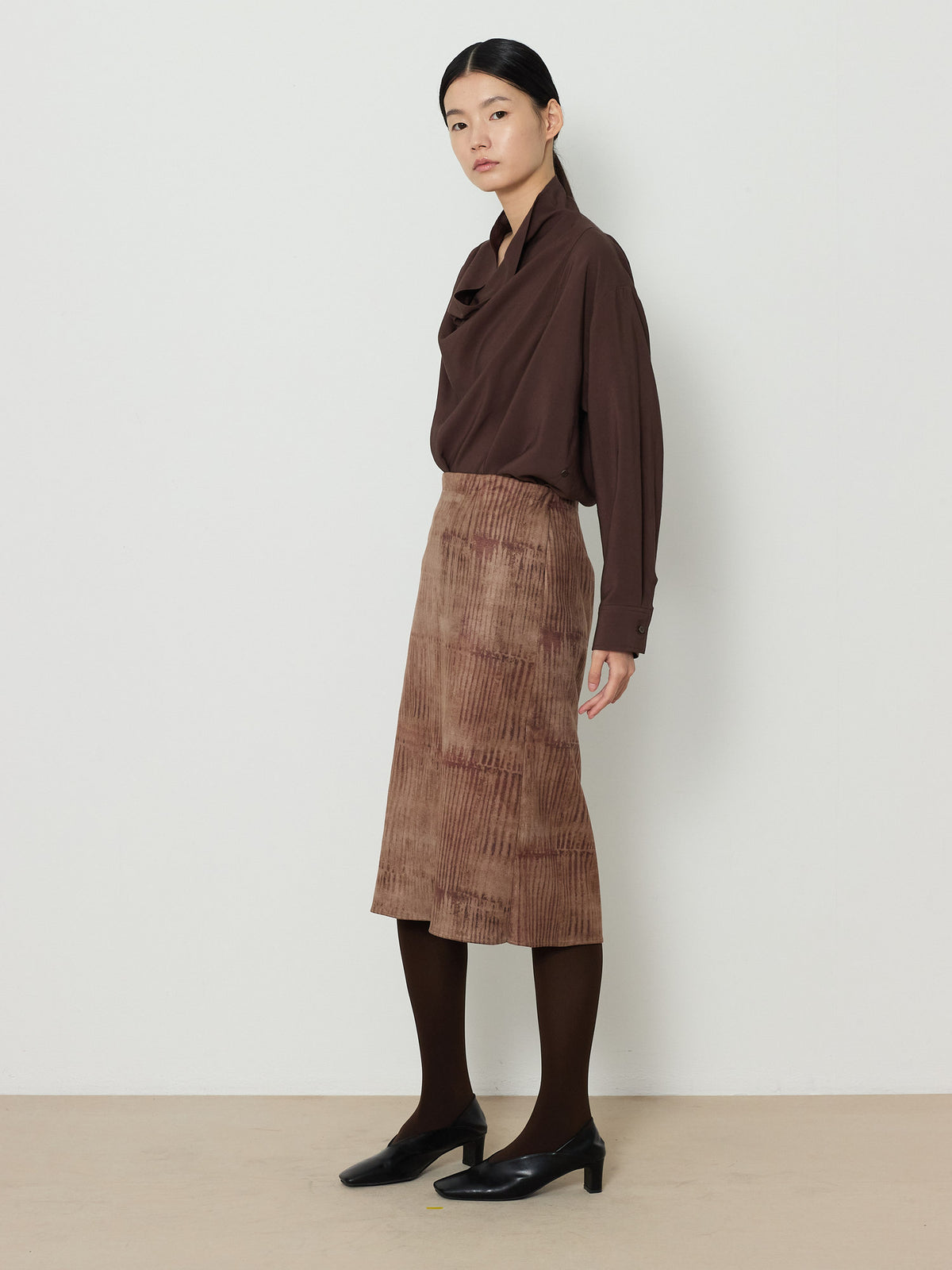 PRINTED SUEDE SKIRT [BEIGE] 8