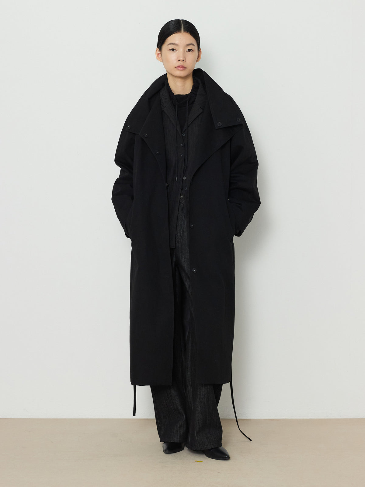 HIDDEN BUTTON LONG TRENCH COAT [BLACK] 18