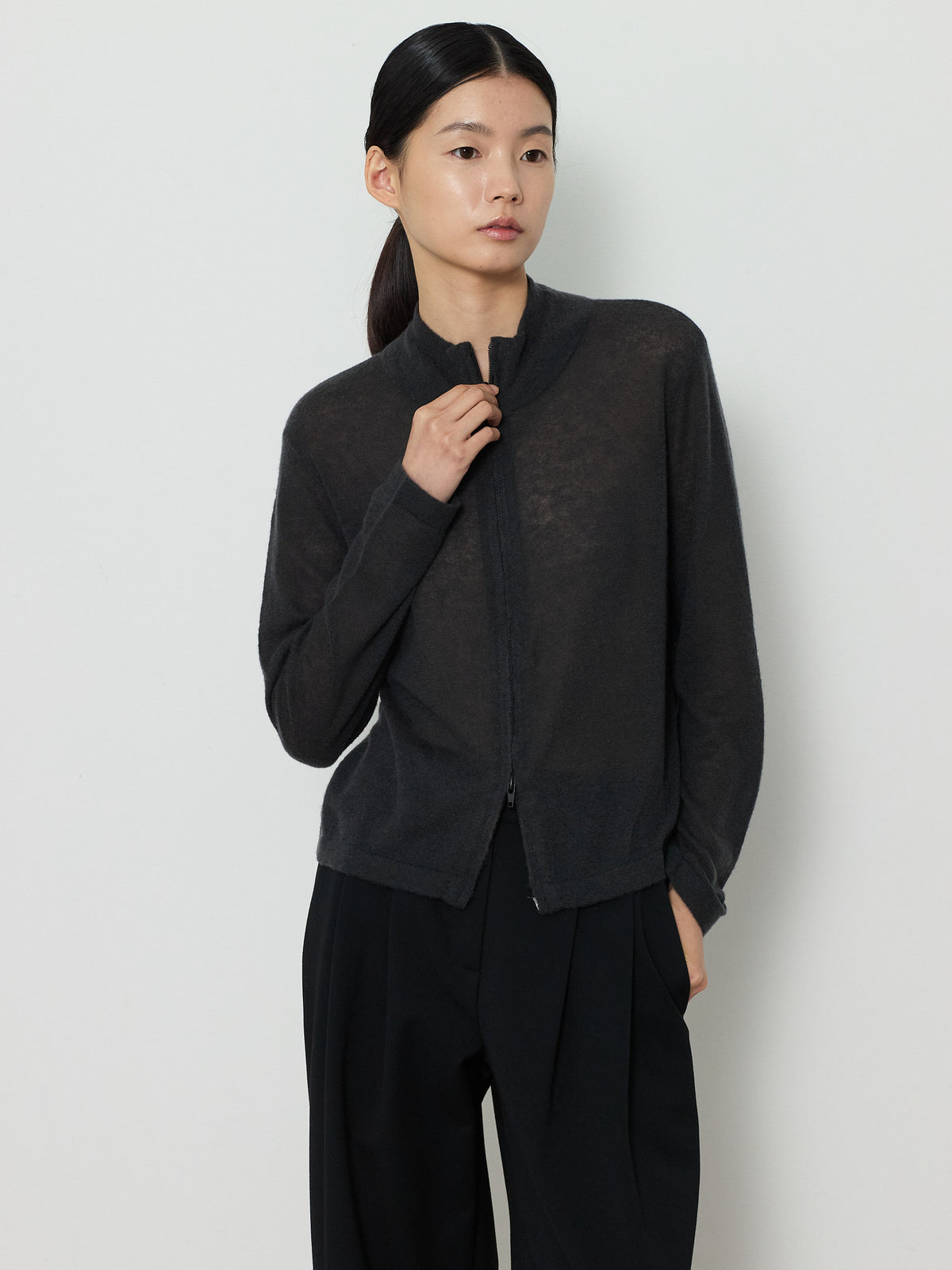 TWO-WAY ZIP-UP KNIT CARDIGAN [CHARCOAL] 7