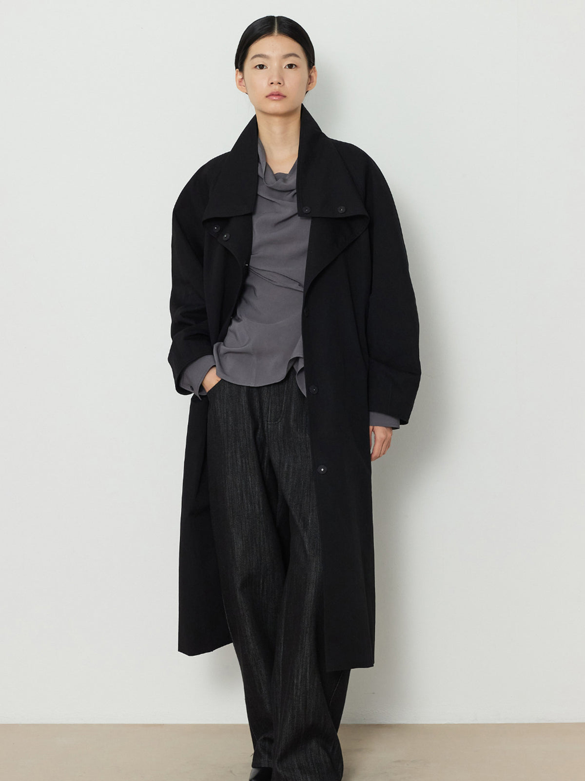HIDDEN BUTTON LONG TRENCH COAT [BLACK]