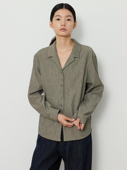 OPEN COLLAR PLEATS SHIRTS [LIGHT KHAKI]