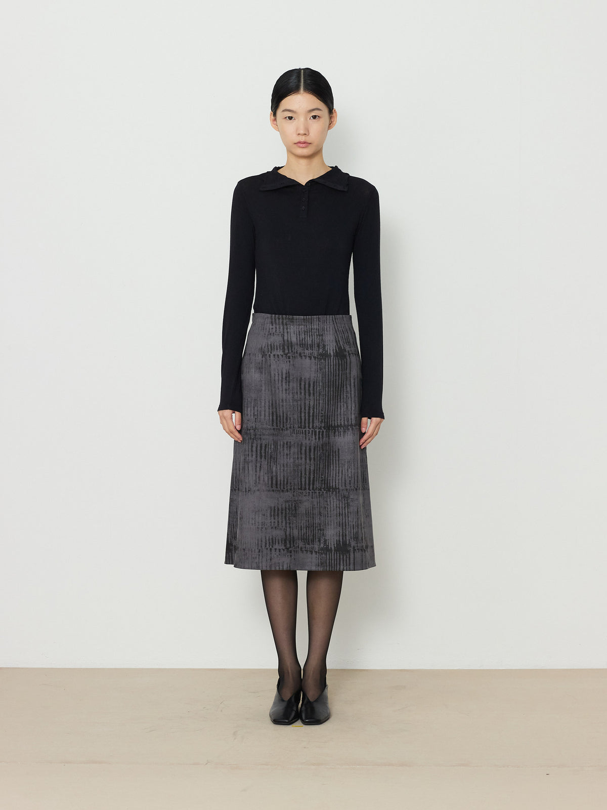 PRINTED SUEDE SKIRT [GRAY] 1