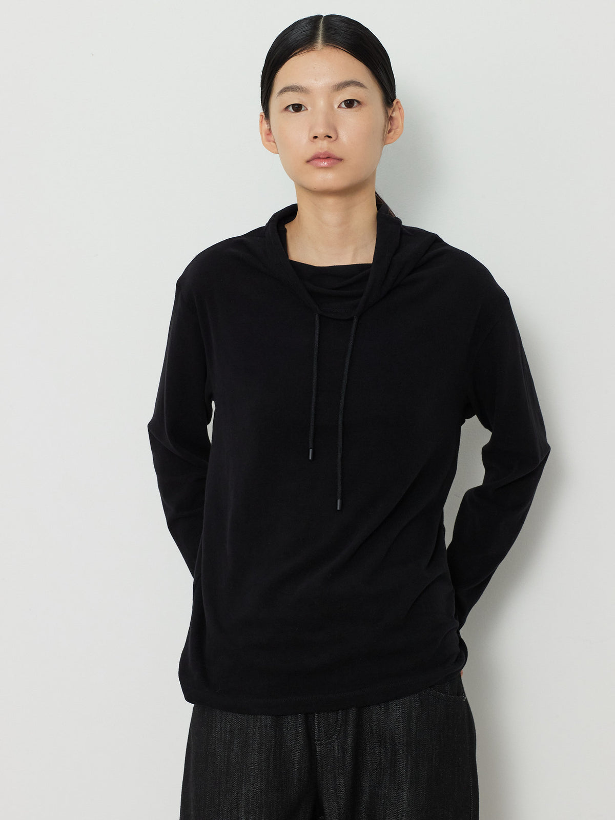 STRING HIGHNECK TOP [BLACK] 4