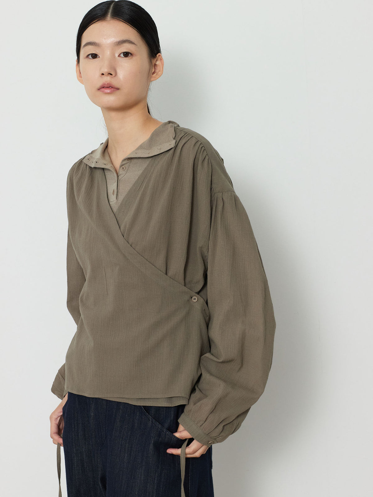 WRAP CARDIGAN BUTTON BLOUSE [KHAKI] 7