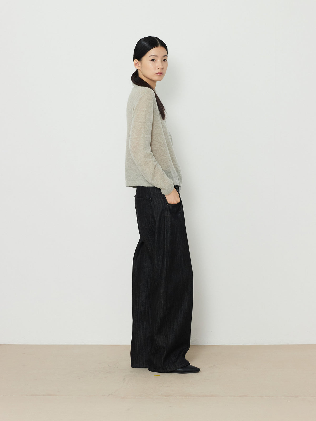 TWO-WAY ZIP-UP KNIT CARDIGAN [LIGHT KHAKI] 12