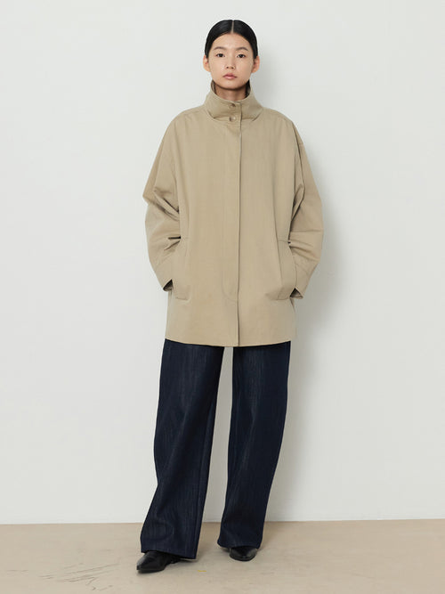 HIDDEN BUTTON HALF TRENCH COAT [BEIGE]